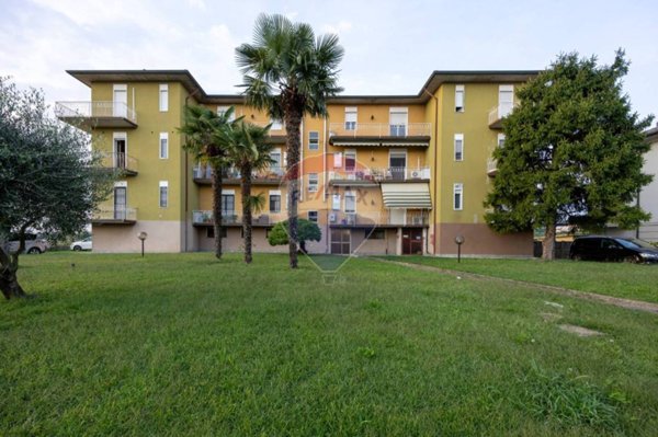 appartamento in vendita a Casirate d'Adda