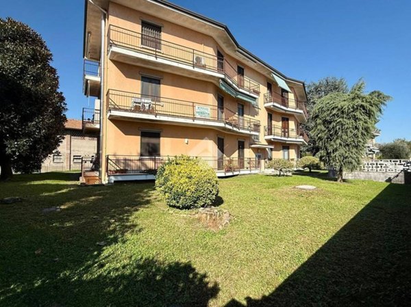 appartamento in vendita a Casirate d'Adda