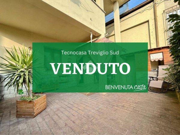 casa indipendente in vendita a Casirate d'Adda