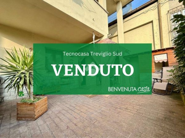 casa indipendente in vendita a Casirate d'Adda