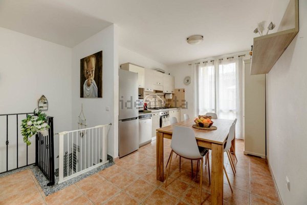 appartamento in vendita a Casirate d'Adda