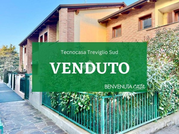 casa indipendente in vendita a Casirate d'Adda