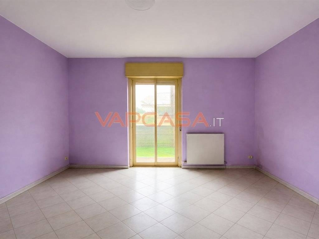 appartamento in vendita a Casirate d'Adda