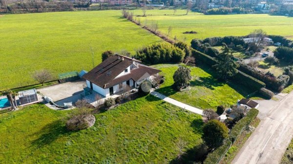 casa indipendente in vendita a Casirate d'Adda