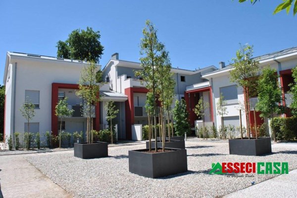 appartamento in vendita a Casirate d'Adda