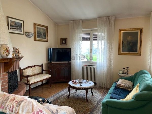 appartamento in vendita a Casirate d'Adda