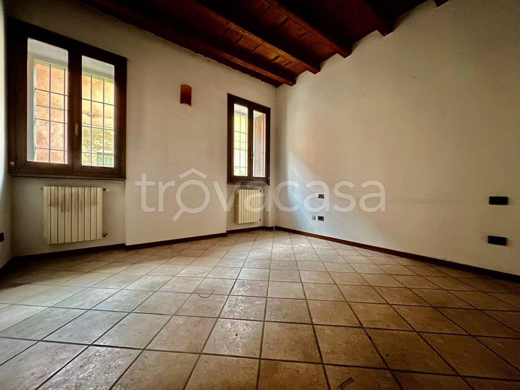 appartamento in vendita a Casirate d'Adda