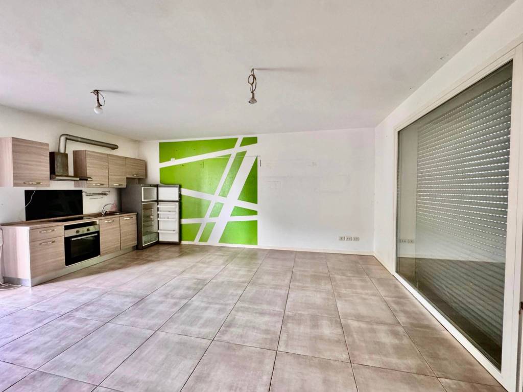 appartamento in vendita a Casirate d'Adda