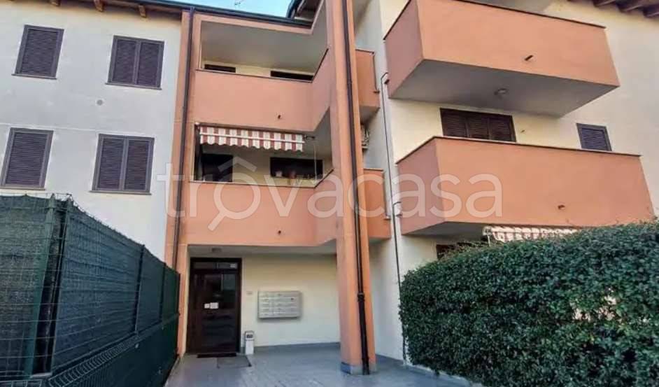 appartamento in vendita a Casirate d'Adda