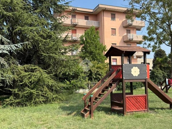 appartamento in vendita a Casirate d'Adda