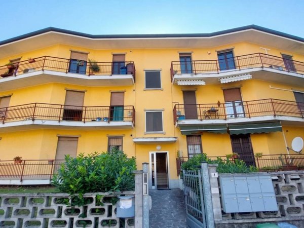 appartamento in vendita a Casirate d'Adda