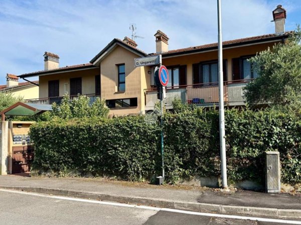 appartamento in vendita a Casirate d'Adda