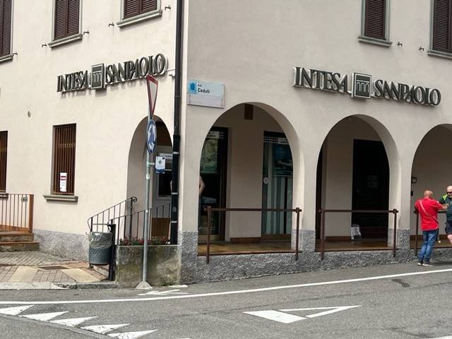 negozio in vendita a Casnigo