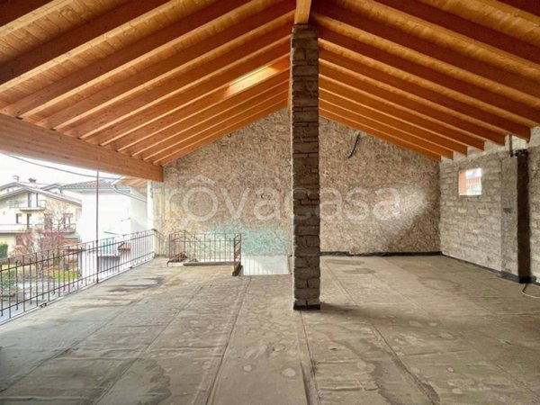 appartamento in vendita a Casnigo