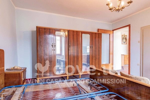 casa indipendente in vendita a Casnigo