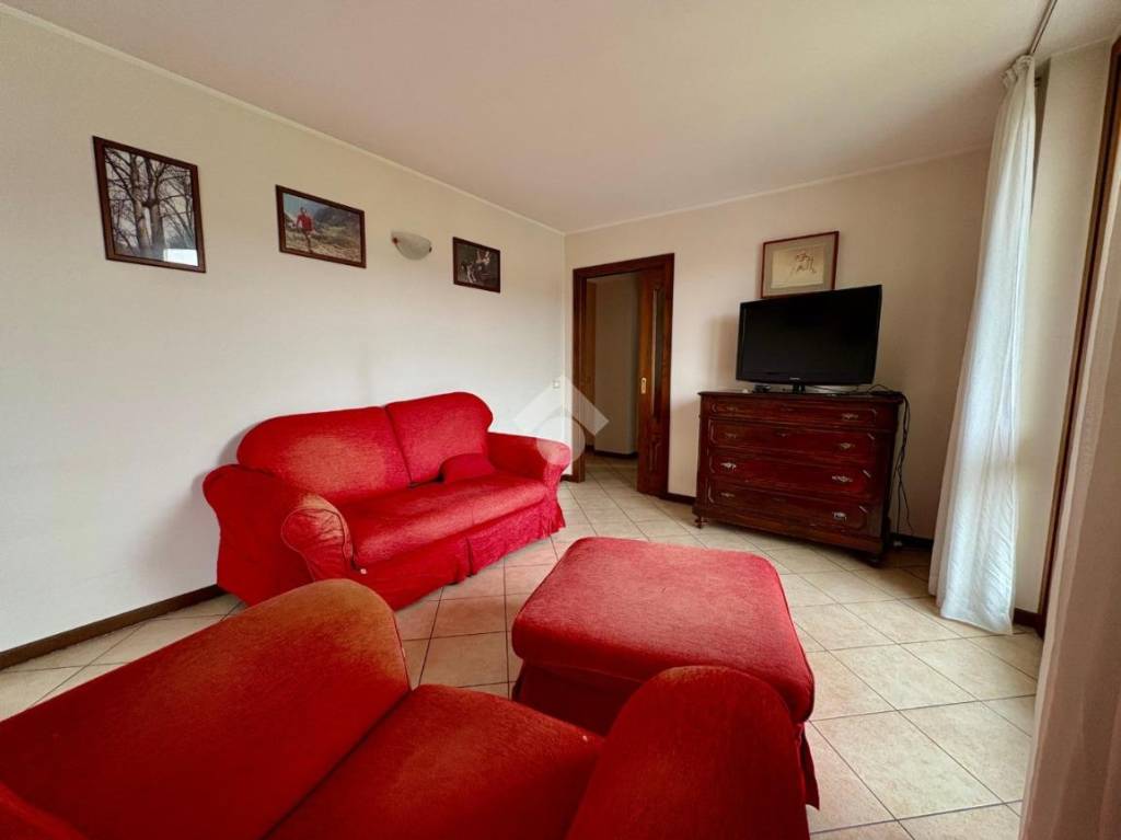 appartamento in vendita a Casnigo