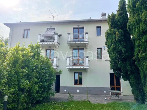 appartamento in vendita a Casnigo