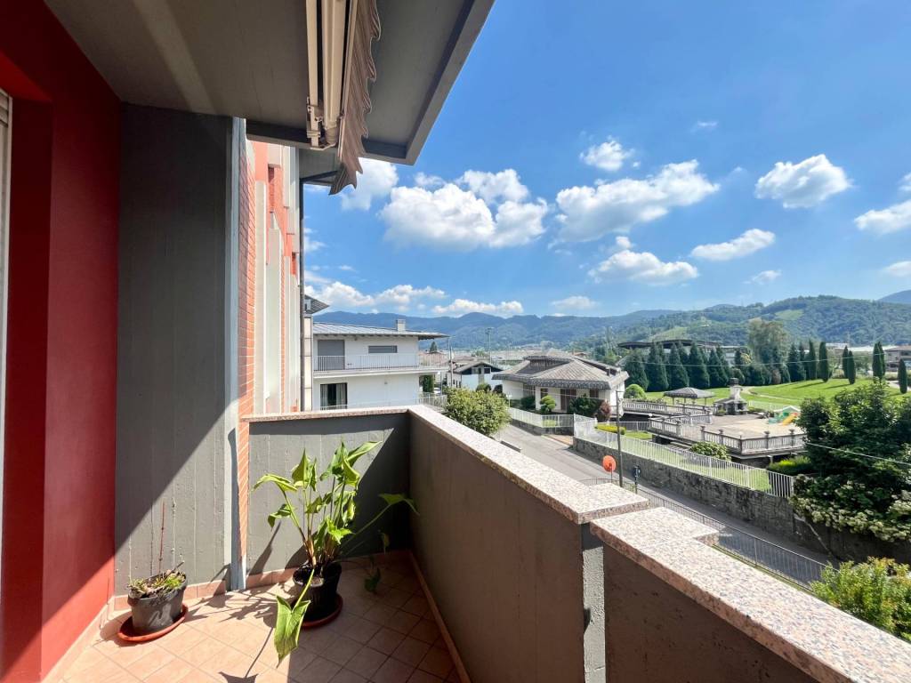 appartamento in vendita a Casnigo