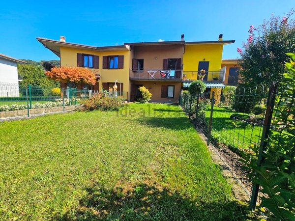 appartamento in vendita a Casnigo