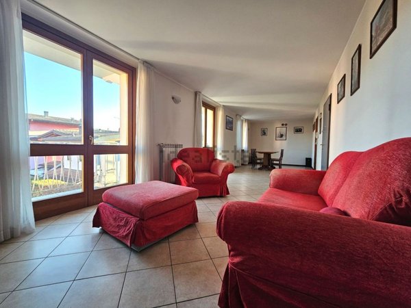 appartamento in vendita a Casnigo in zona Colzate