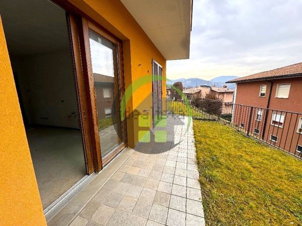 appartamento in vendita a Casnigo in zona Colzate
