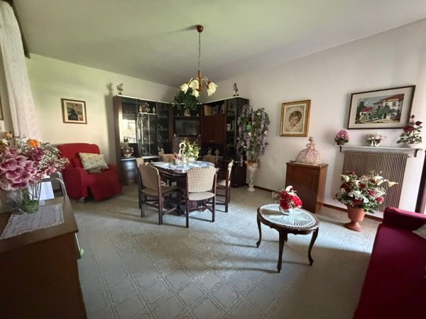 appartamento in vendita a Casnigo