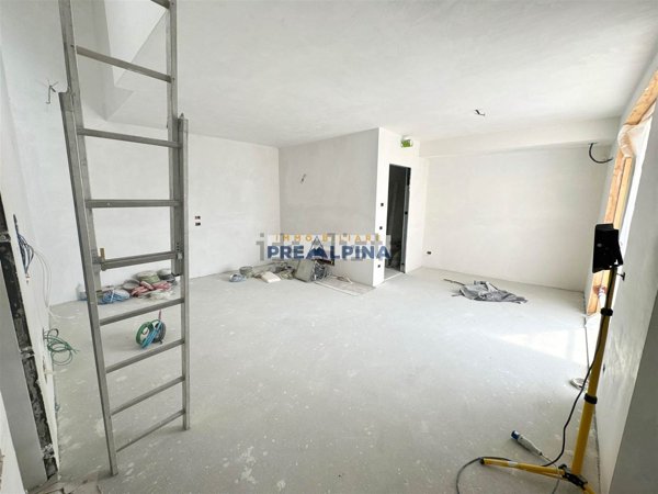 appartamento in vendita a Casnigo in zona Colzate