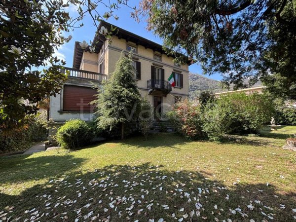 casa indipendente in vendita a Casnigo in zona Serio