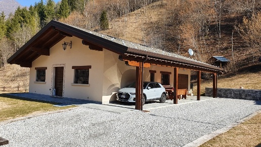 casa indipendente in vendita a Cassiglio