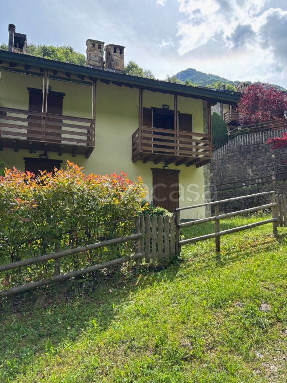 appartamento in vendita a Cassiglio