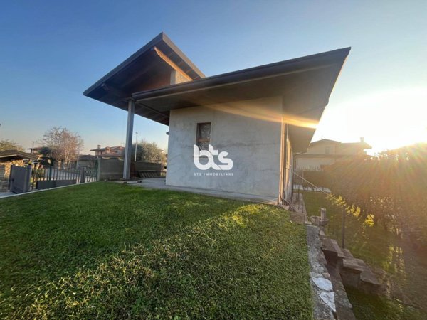 casa indipendente in vendita a Castelli Calepio