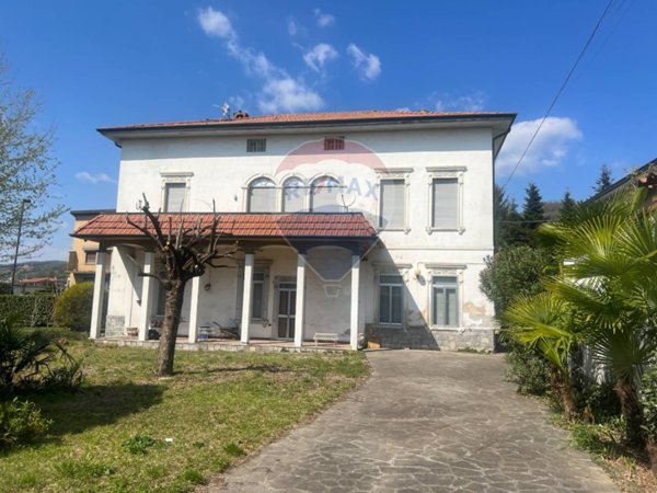 casa indipendente in vendita a Castelli Calepio in zona Tagliuno