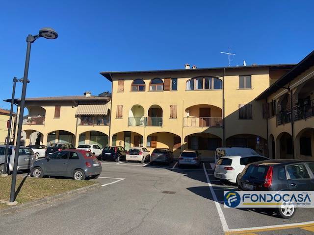 locale di sgombero in vendita a Castelli Calepio