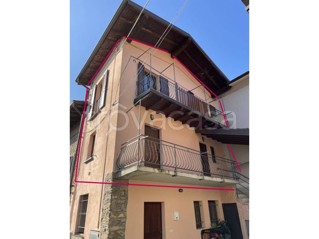 appartamento in vendita a Castelli Calepio in zona Tagliuno