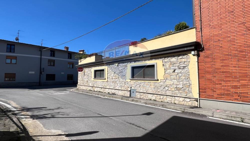 negozio in vendita a Castelli Calepio