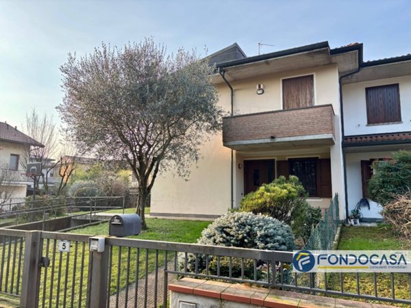 casa indipendente in vendita a Castelli Calepio