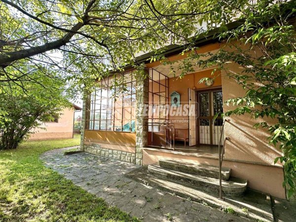 casa indipendente in vendita a Castelli Calepio