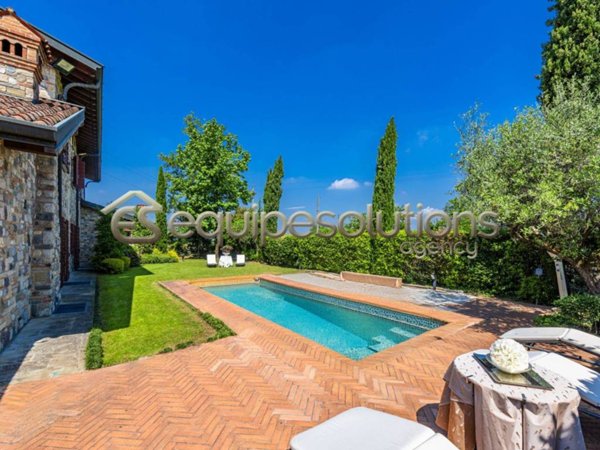 casa indipendente in vendita a Castelli Calepio in zona Tagliuno