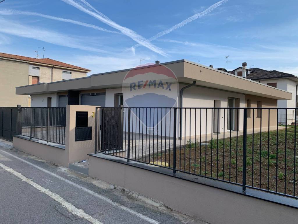 casa indipendente in vendita a Castelli Calepio