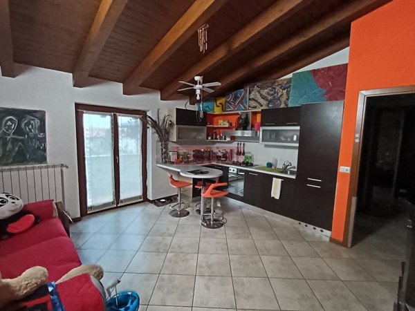 appartamento in vendita a Castelli Calepio in zona Quintano
