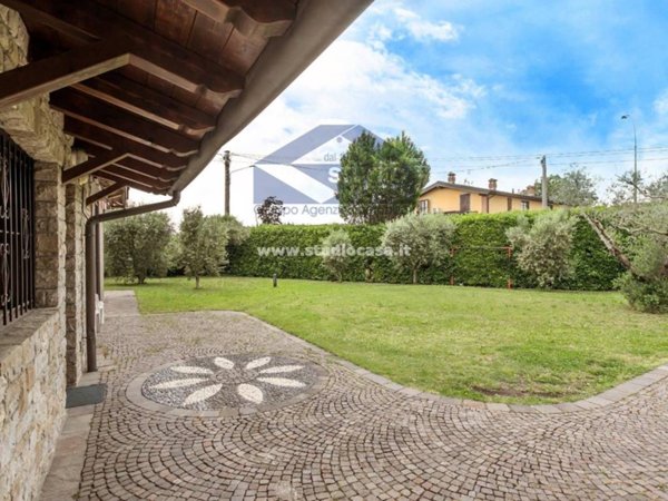 casa indipendente in vendita a Castelli Calepio