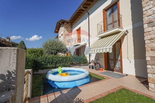 casa indipendente in vendita a Castelli Calepio in zona Quintano