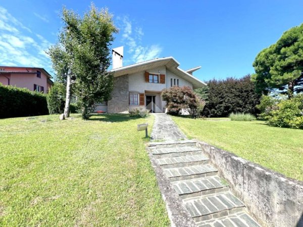 casa indipendente in vendita a Castelli Calepio in zona Tagliuno