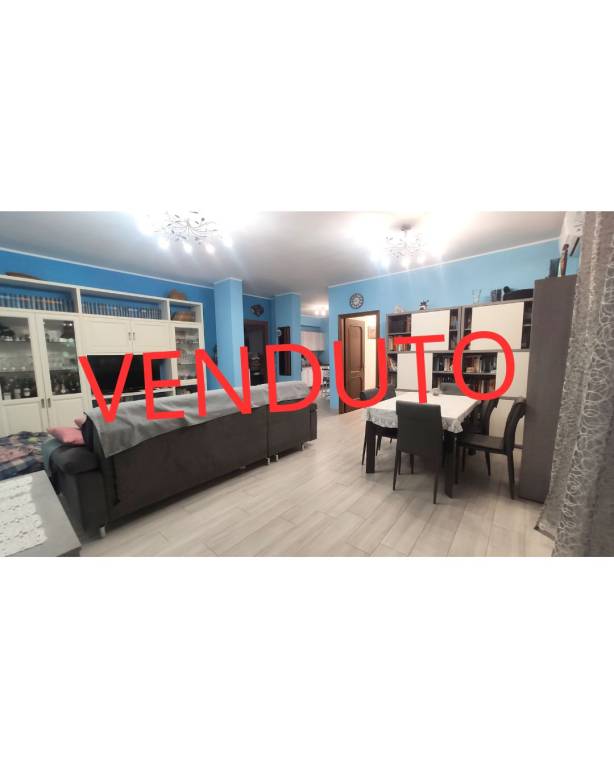 appartamento in vendita a Castelli Calepio in zona Tagliuno