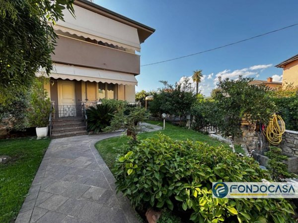 casa indipendente in vendita a Castelli Calepio in zona Quintano