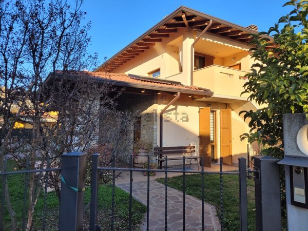 appartamento in vendita a Castelli Calepio