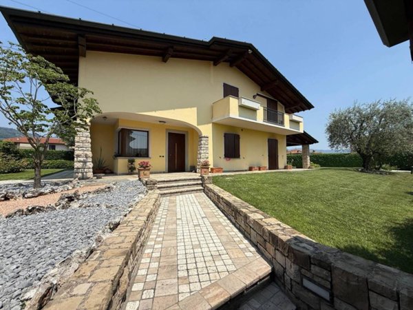 casa indipendente in vendita a Castelli Calepio