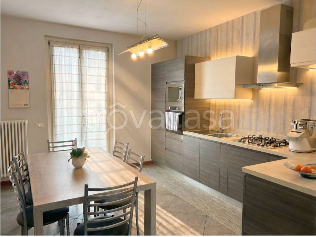 appartamento in vendita a Castelli Calepio in zona Calepio