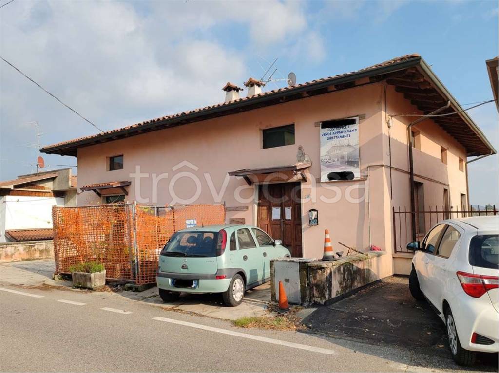 mansarda in vendita a Castelli Calepio in zona Calepio