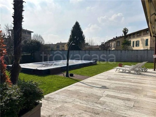 casa indipendente in vendita a Castelli Calepio in zona Calepio